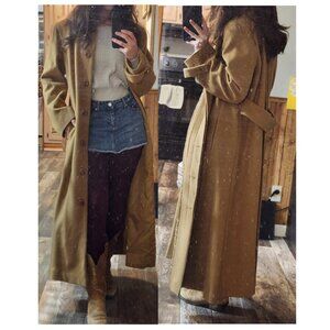 Elegant 100% Wool Harve Benard Winter Coat Size 10